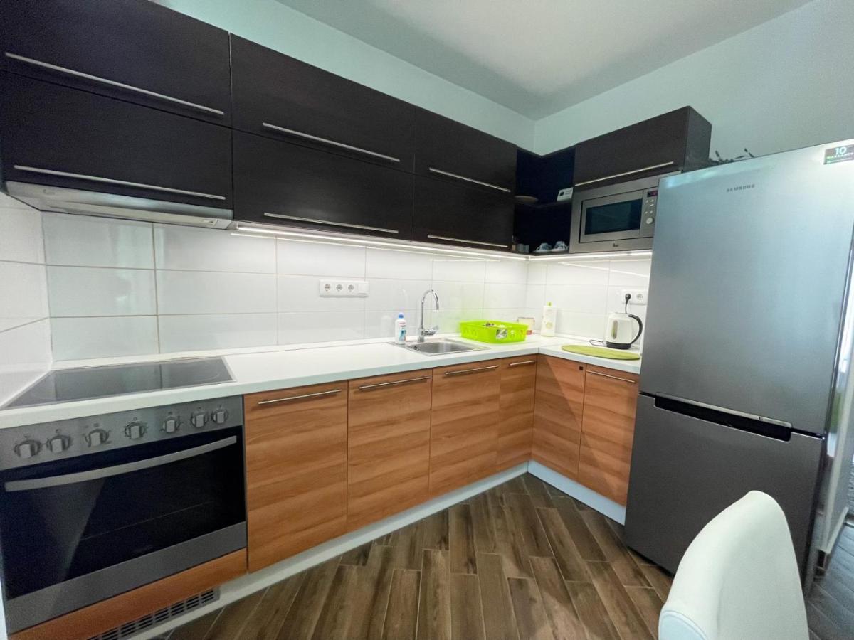 Greatforest Rosehill 1 Apartman ديبريتْسين المظهر الخارجي الصورة
