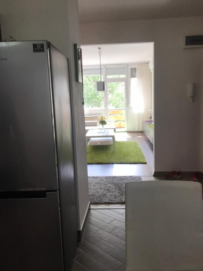 Greatforest Rosehill 1 Apartman ديبريتْسين المظهر الخارجي الصورة