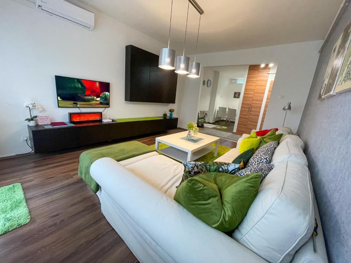 Greatforest Rosehill 1 Apartman ديبريتْسين المظهر الخارجي الصورة